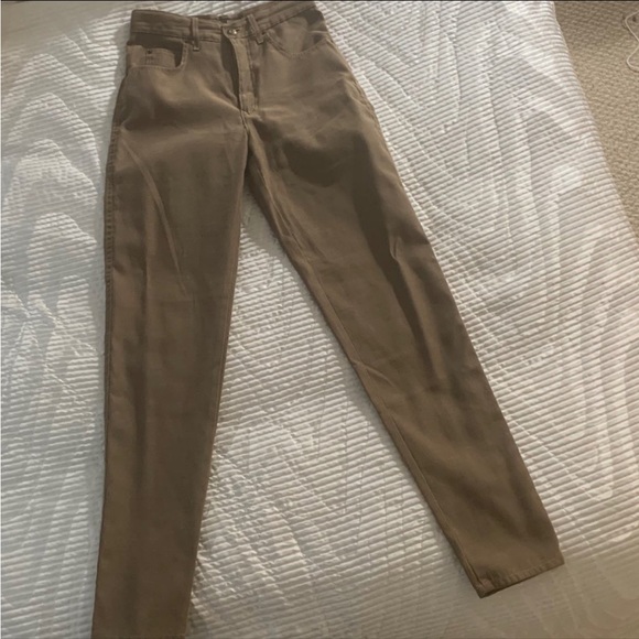 Fendi Logo Jeans - Picture 6 of 6